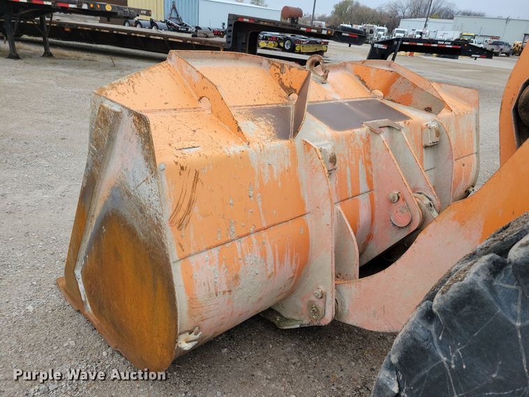 image for item DN3641 2005 Daewoo Mega 300V wheel loader