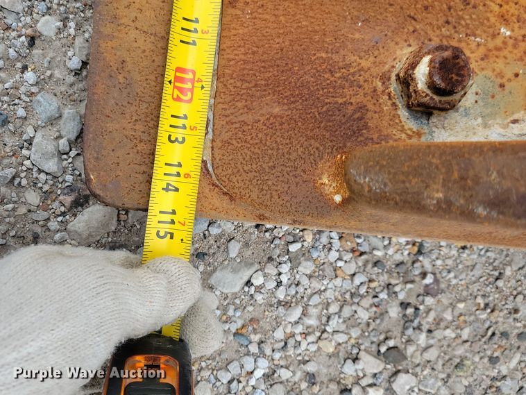 image for item DN3641 2005 Daewoo Mega 300V wheel loader