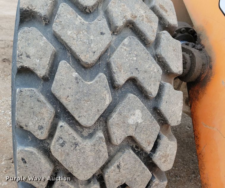 image for item DN3641 2005 Daewoo Mega 300V wheel loader