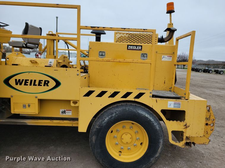 image for item DN3643 Weiler W530 road widener