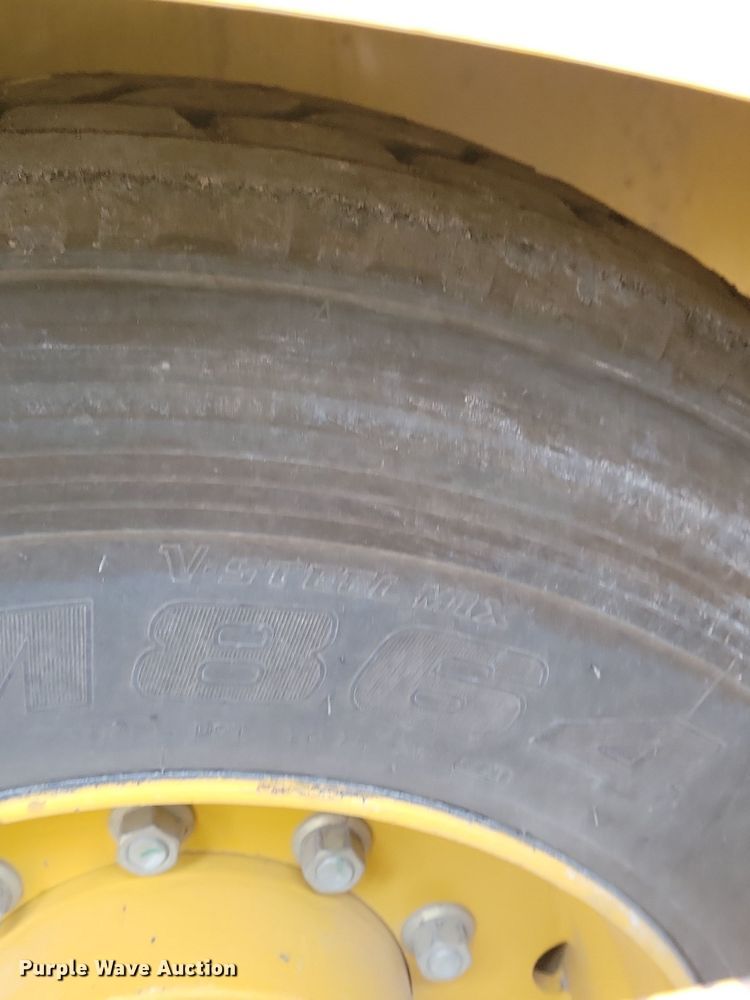 image for item DN3643 Weiler W530 road widener