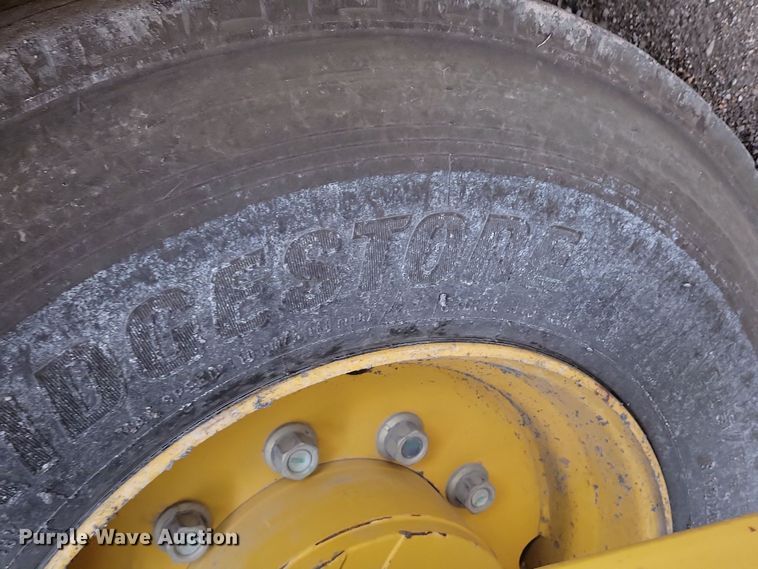 image for item DN3643 Weiler W530 road widener