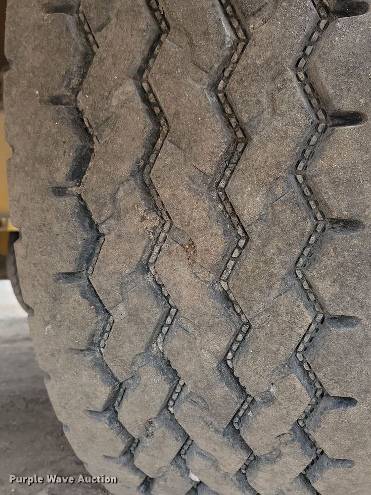 image for item DN3643 Weiler W530 road widener