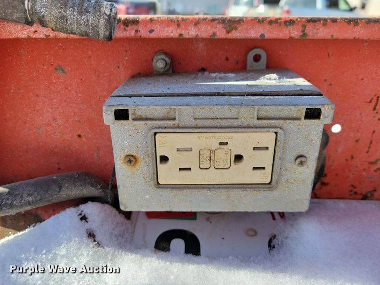 image for item DN3650 2007 SkyJack SJIII 3220 scissor lift