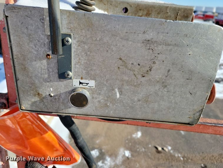 image for item DN3650 2007 SkyJack SJIII 3220 scissor lift