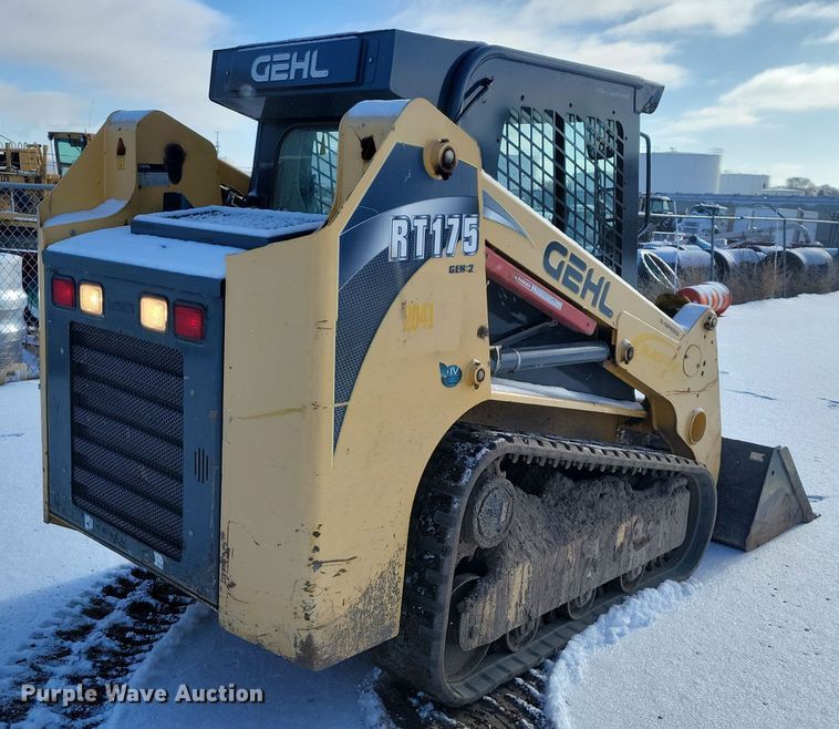image for item DN3652 2016 Gehl RT175 Gen 2 tracked skid steer loader