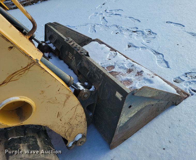 image for item DN3652 2016 Gehl RT175 Gen 2 tracked skid steer loader