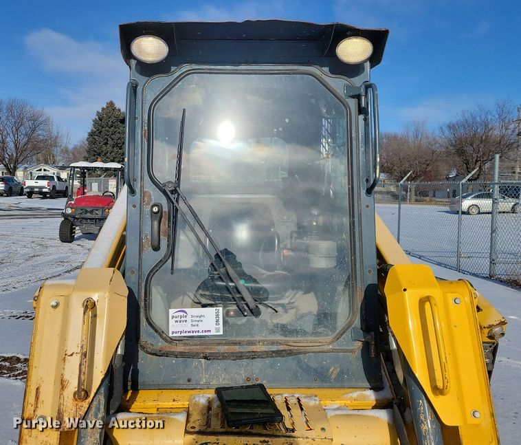 image for item DN3652 2016 Gehl RT175 Gen 2 tracked skid steer loader