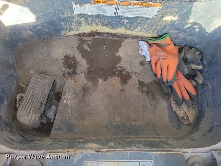 image for item DN3652 2016 Gehl RT175 Gen 2 tracked skid steer loader