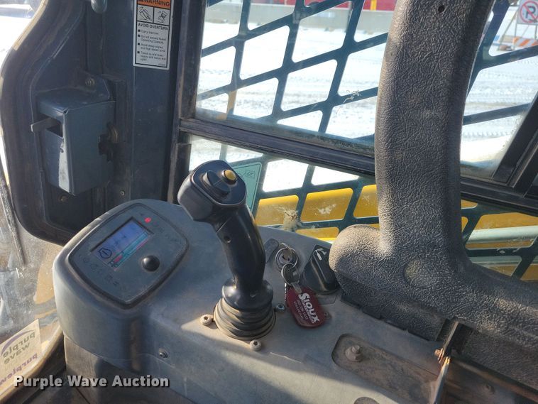 image for item DN3652 2016 Gehl RT175 Gen 2 tracked skid steer loader