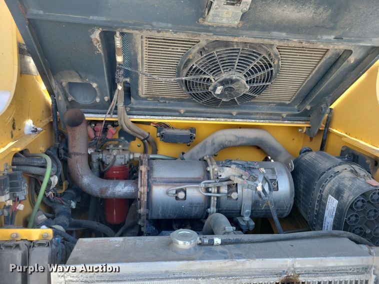 image for item DN3652 2016 Gehl RT175 Gen 2 tracked skid steer loader