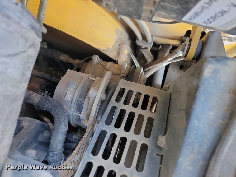 image for item DN3652 2016 Gehl RT175 Gen 2 tracked skid steer loader