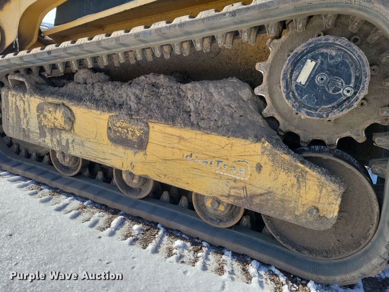 image for item DN3652 2016 Gehl RT175 Gen 2 tracked skid steer loader