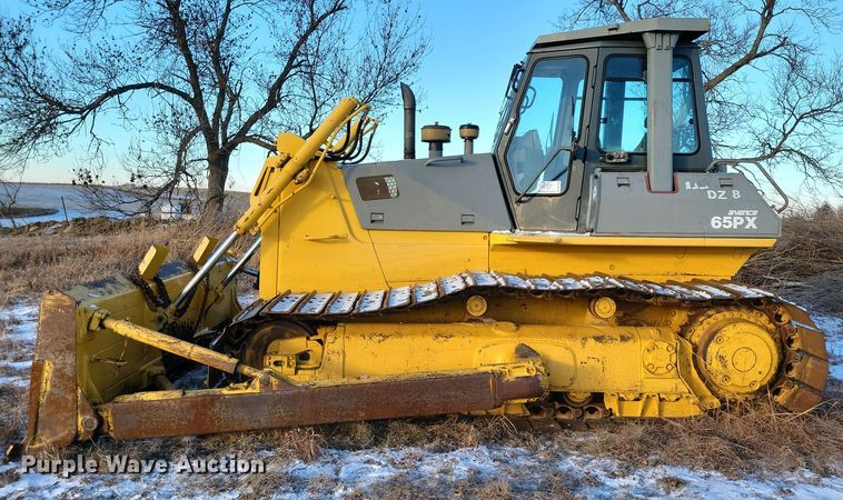 image for item DN3660 1999 Komatsu D65PX-12 dozer