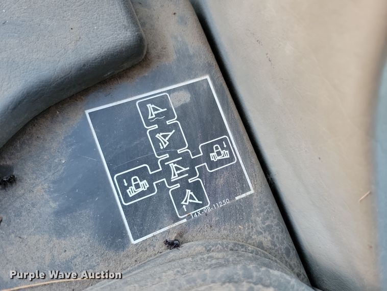 image for item DN3660 1999 Komatsu D65PX-12 dozer