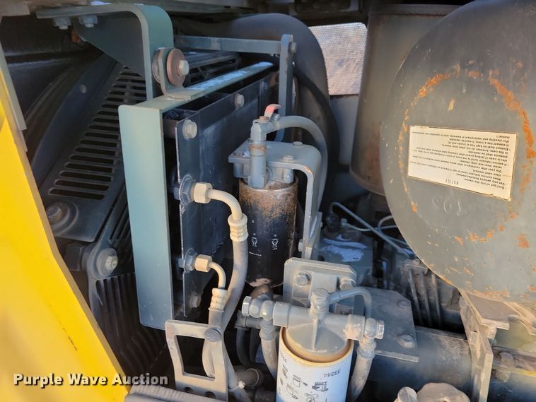 image for item DN3660 1999 Komatsu D65PX-12 dozer