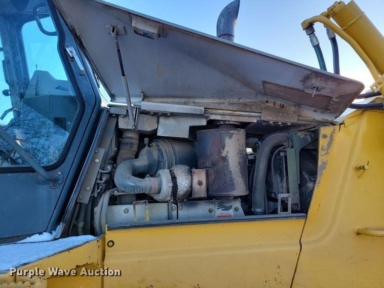 image for item DN3660 1999 Komatsu D65PX-12 dozer