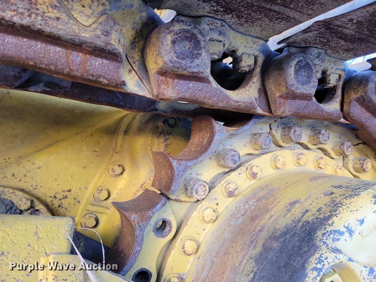 image for item DN3660 1999 Komatsu D65PX-12 dozer