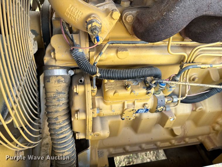 image for item DO0000 1990 Le Roi Dresser air compressor