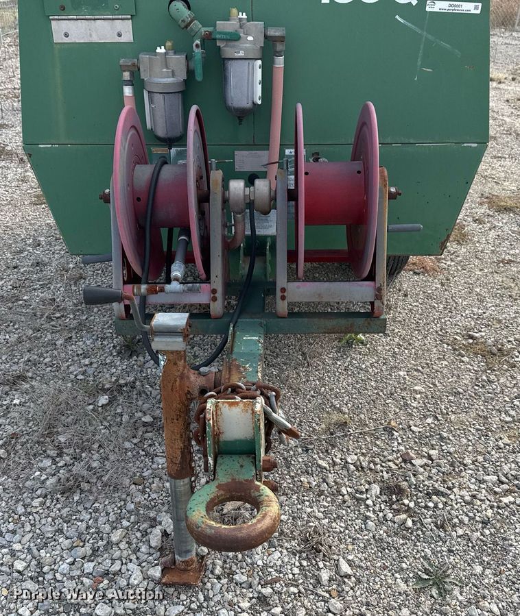 image for item DO0001 1993 Sullair 185Q air compressor