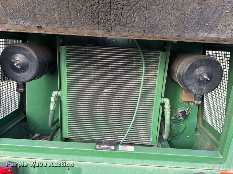 image for item DO0001 1993 Sullair 185Q air compressor