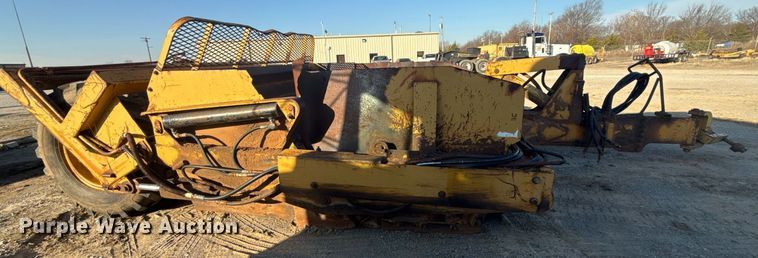 image for item DO0002 1996 Reynolds 14C scraper