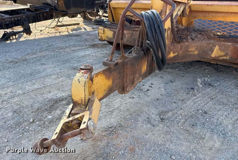 image for item DO0002 1996 Reynolds 14C scraper