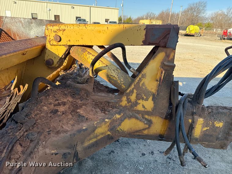 image for item DO0002 1996 Reynolds 14C scraper