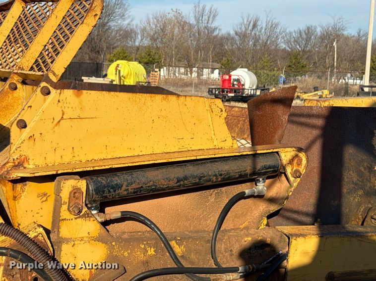 image for item DO0002 1996 Reynolds 14C scraper