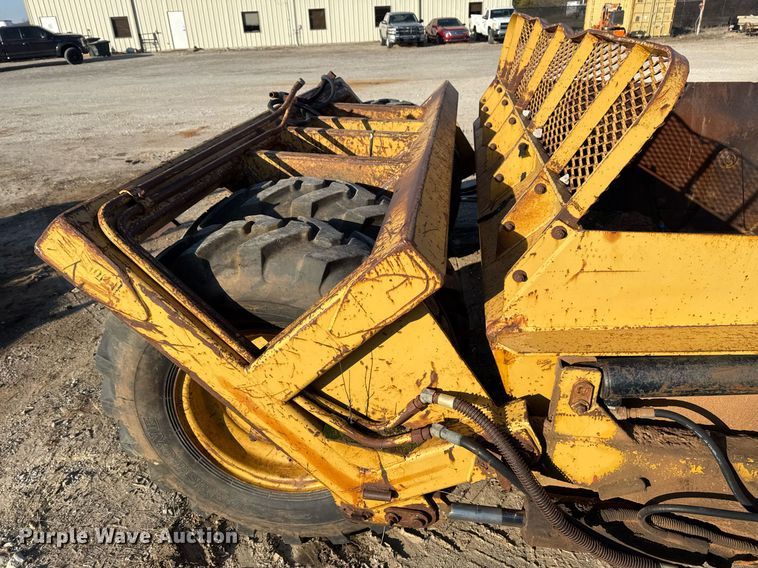 image for item DO0002 1996 Reynolds 14C scraper