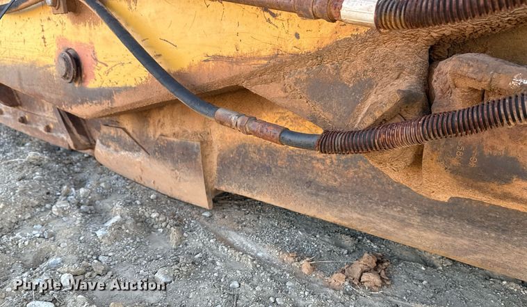 image for item DO0002 1996 Reynolds 14C scraper