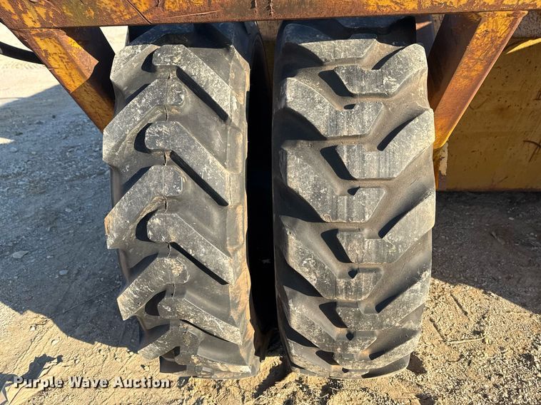 image for item DO0002 1996 Reynolds 14C scraper