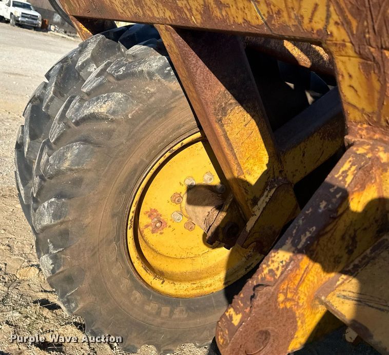 image for item DO0002 1996 Reynolds 14C scraper