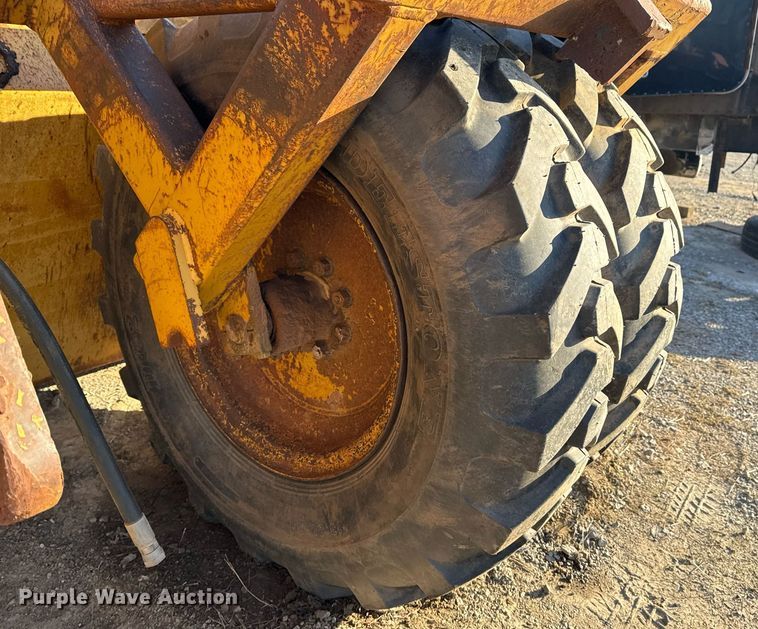 image for item DO0002 1996 Reynolds 14C scraper