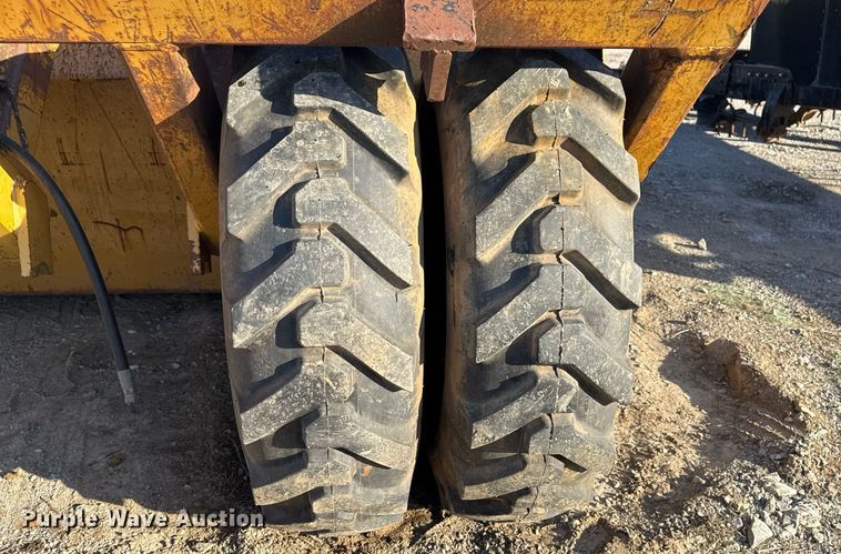 image for item DO0002 1996 Reynolds 14C scraper