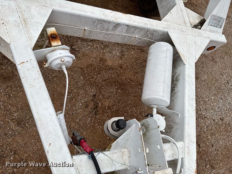 image for item DO0018 1989 Butler reel trailer