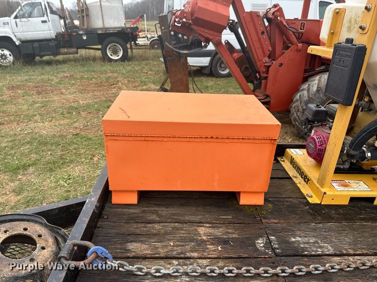 image for item DO0020 2015 Lucon equipment trailer
