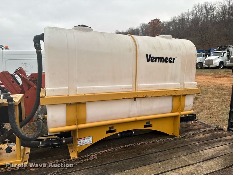 image for item DO0020 2015 Lucon equipment trailer