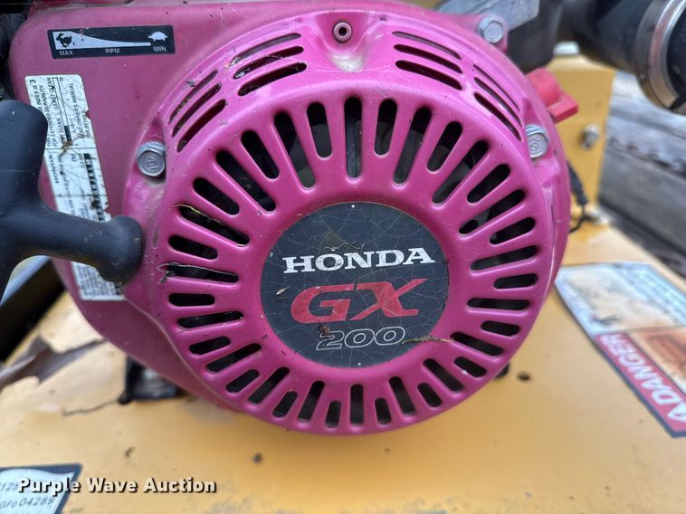 image for item DO0020 2015 Lucon equipment trailer