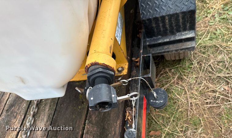 image for item DO0020 2015 Lucon equipment trailer