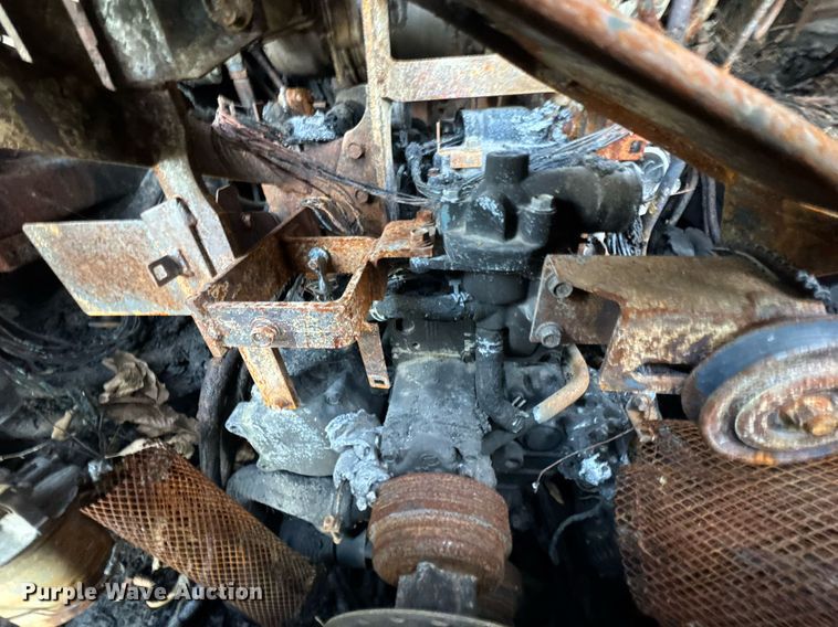 image for item DO0040 Kubota SVL90-2 tracked skid steer loader