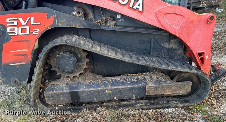 image for item DO0040 Kubota SVL90-2 tracked skid steer loader