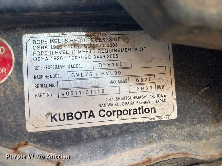 image for item DO0040 Kubota SVL90-2 tracked skid steer loader