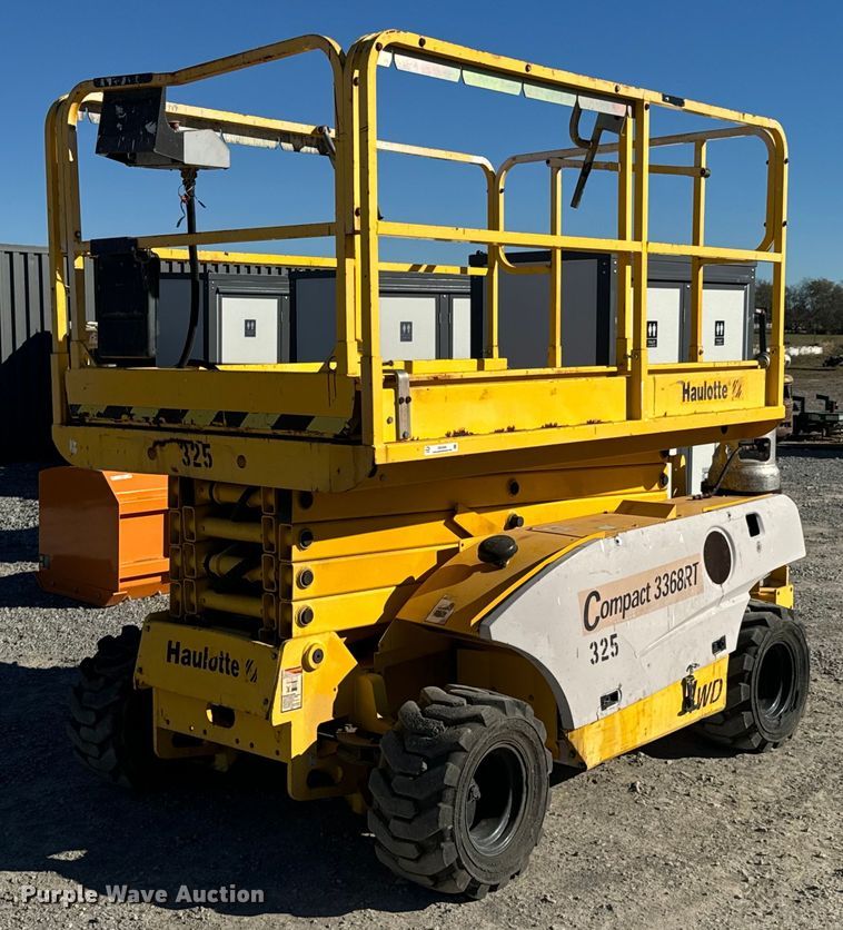 image for item DO0459 2003 Haulotte 3368RT scissor lift