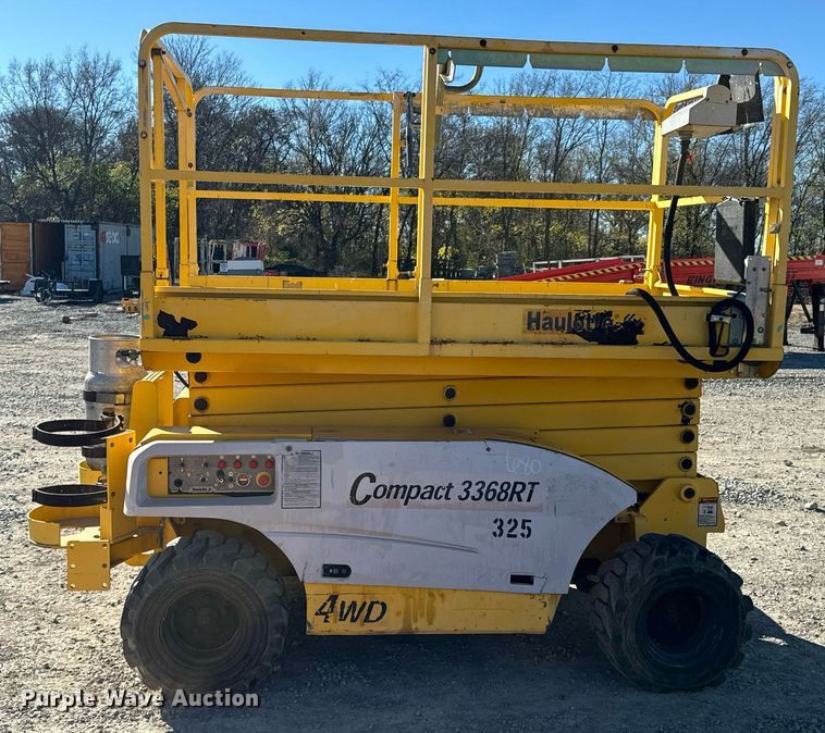 image for item DO0459 2003 Haulotte 3368RT scissor lift