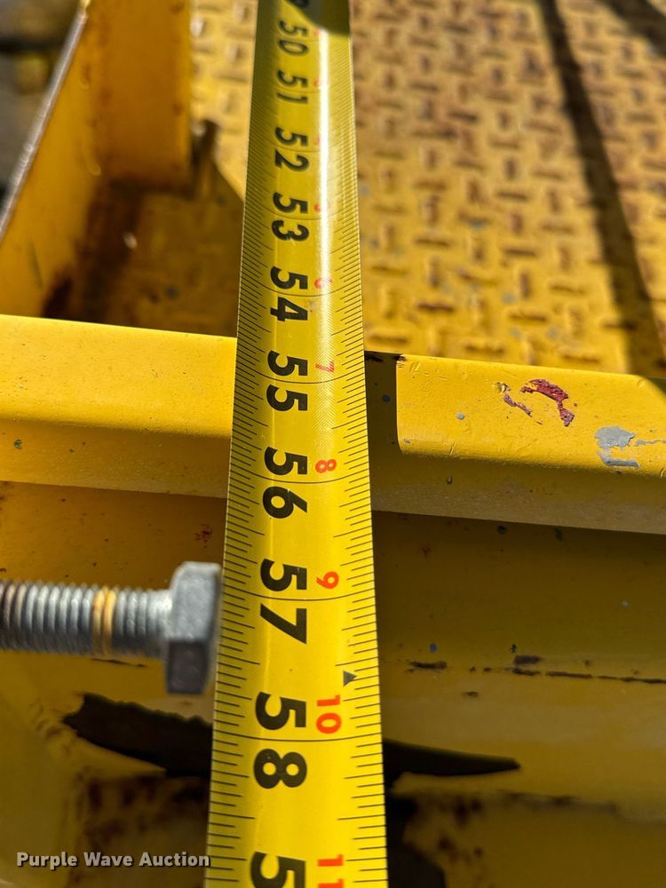 image for item DO0459 2003 Haulotte 3368RT scissor lift