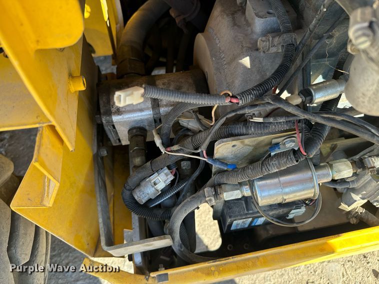 image for item DO0459 2003 Haulotte 3368RT scissor lift