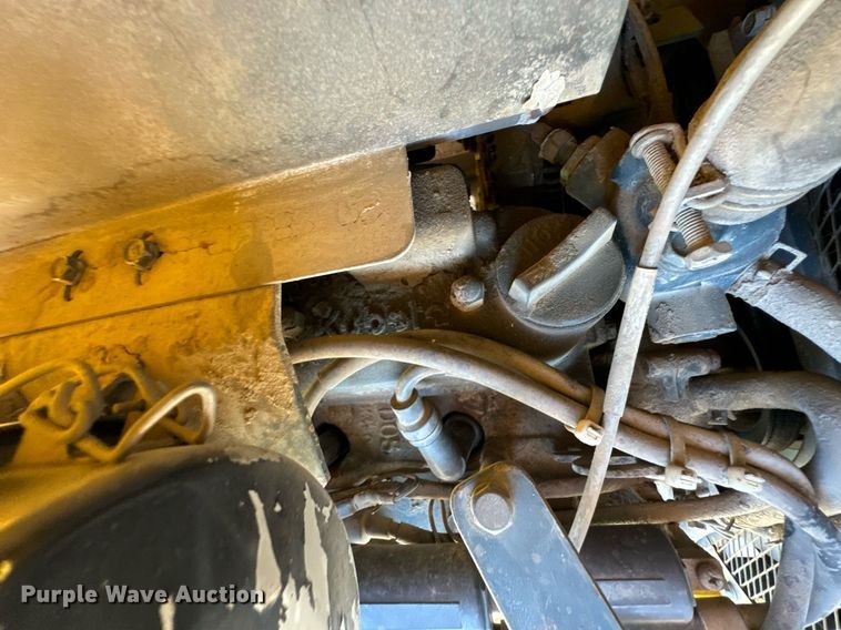 image for item DO0459 2003 Haulotte 3368RT scissor lift