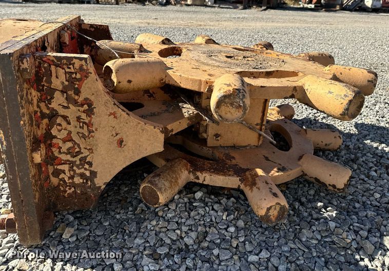 image for item DO0508 Barone Denver backhoe compaction wheel