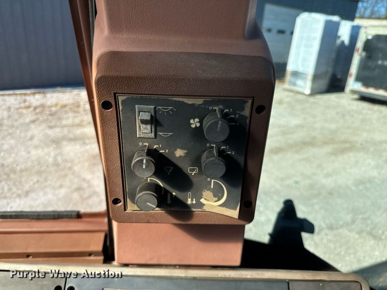 image for item DO0513 1988 Case 580K backhoe